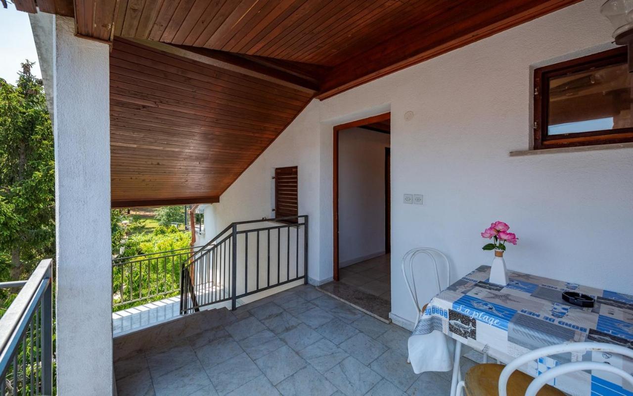 Apartmani Lido Bašanija Exteriör bild
